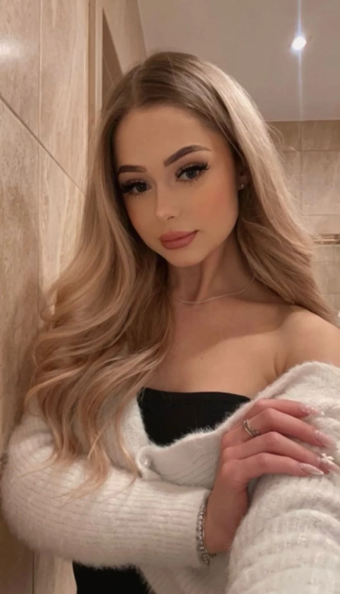 İstanbul Gizem Canlı Görüşme Fotoğrafı İSTANBUL DORUK 2026 İstanbul Özel Manken Escort Bayan Resimleri - DRKCNAY ELITE %100 GERÇEK - Gizem Canlı Görsel