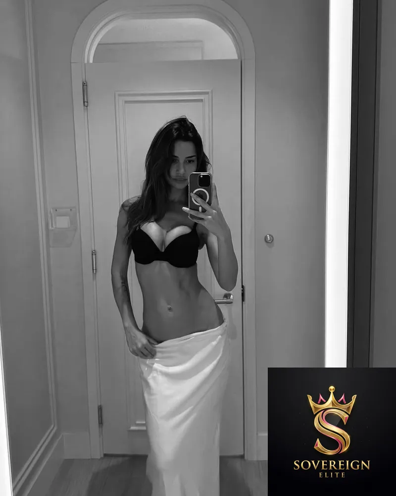 İstanbul Gizem Canlı Görüşme Fotoğrafı İSTANBUL DORUK 2026 İstanbul Özel Olgun Escort Bayan Resimleri - DRKCNAY ELITE %100 GERÇEK - Gizem Canlı Görsel