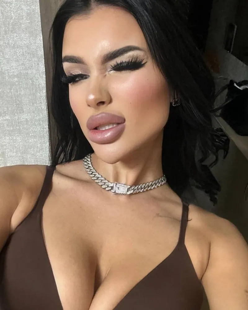 Esenyurt Escort Escort İlanı Cansel - %100 Gerçek Fotoğraflı Randevu
