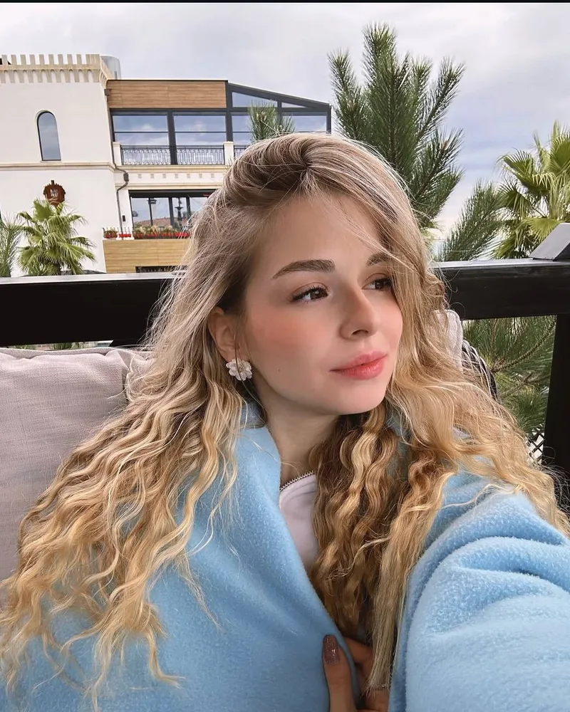 Esenyurt Escort Escort İlanı Derin - %100 Gerçek Fotoğraflı Randevu