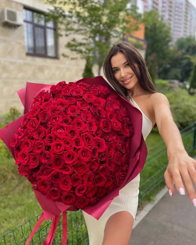 Özge | Sisli VIP Escort | ISTANBUL ESCORT BAYAN